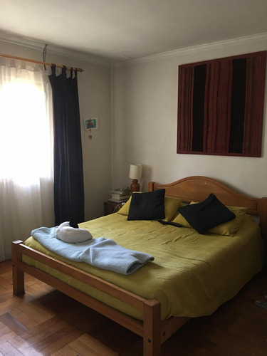 Venta Casa 4D 2B 2E Metro Sim&oacute;n Bolivar - La Reina