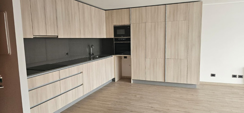 Arriendo Departamento SO 2D 2B 2E 1B La Dehesa - Lo Barnechea