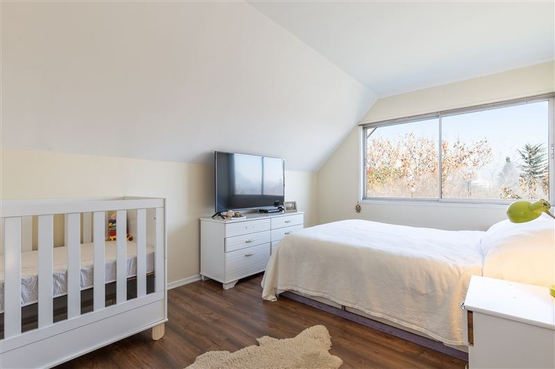 Venta Casa NP 5D en suite Walk-in cl&oacute;set 4B 2E 1Bd Los Dominicos - Las Condes