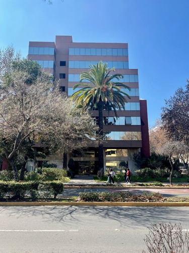 Arriendo Oficina NP 2B 2E 2B Metro Tobalaba - Mall Costanera - Providencia