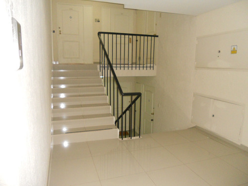 Arriendo Departamento P 2D 2B 1E 1B Barrio El Golf - Las Condes