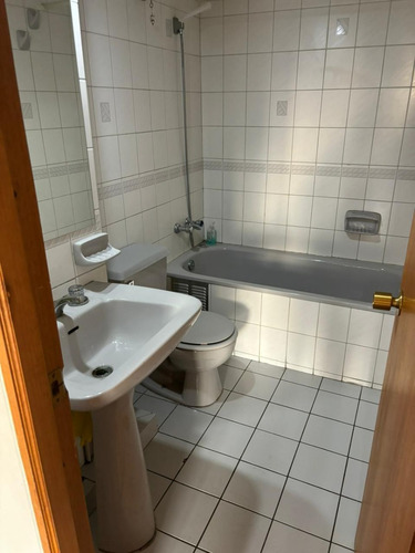 Arriendo Departamento NP 2D en suite 2B 1E 1B Rotonda Atenas - Las Condes