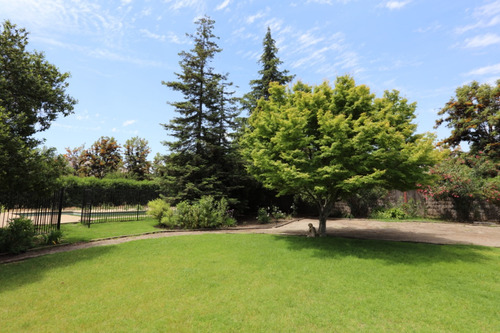 Venta Casa NP 4D en suite Walk-in cl&oacute;set 3B 4E Chicureo - Colina