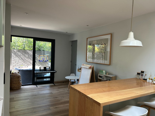 Venta Casa NO 4D en suite Walk-in cl&oacute;set 4B 1E 3B Estadio Croata - Vitacura