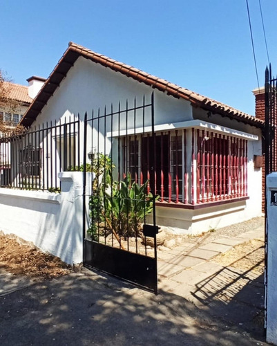 Venta Casa 4D 2B 5E Metro Bilbao - Providencia