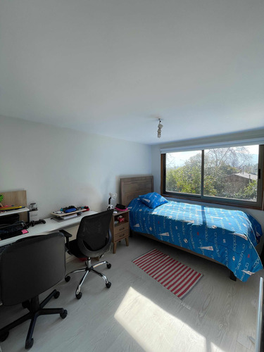 Arriendo Casa 6D 4B 3E 1B Los Dominicos - Las Condes