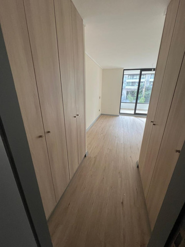 Arriendo Departamento NP 1D en suite Walk-in cl&oacute;set 1B 1E 1B Metro Hernando de Magallanes - Las Condes