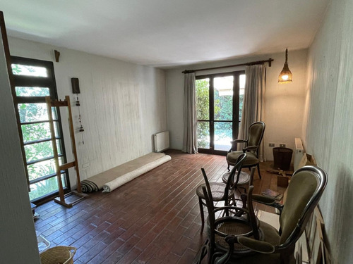 Venta Casa NOSP 4D 2B 2E Metro Hernando de Magallanes - Las Condes