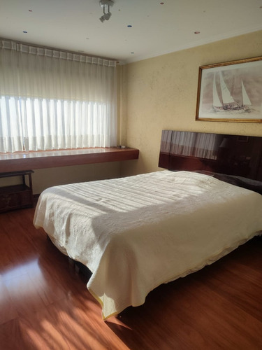 Venta Casa NO 6D en suite Walk-in cl&oacute;set 5B 3E 1B El Huinganal - Lo Barnechea