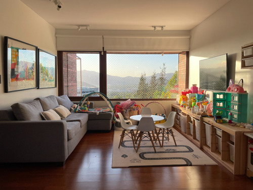 Venta Casa NP 4D en suite Walk-in cl&oacute;set 4B 3E 1B San Carlos de Apoquindo - Las Condes