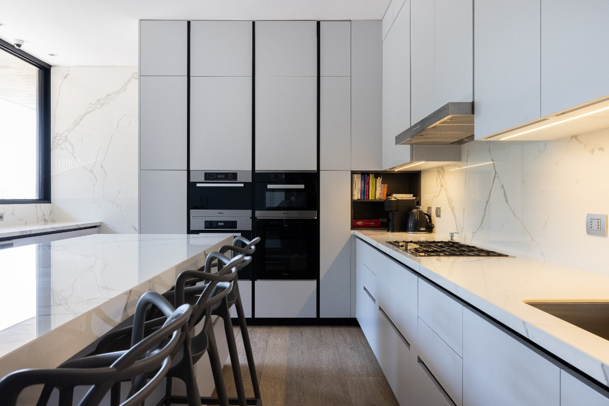 Venta Casa NO 6D en suite Walk-in cl&oacute;set 8B 5E 4Bd Chicureo - Colina