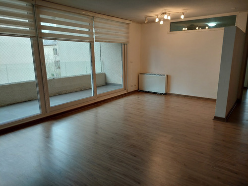 Arriendo Departamento NO 3D en suite Walk-in cl&oacute;set 2B 1E Campus Oriente - Providencia