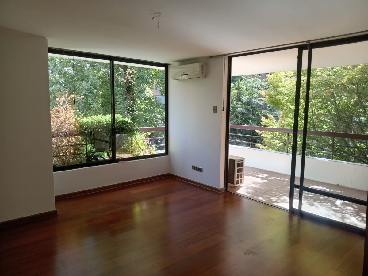 Arriendo Departamento SO 4D en suite 2B 2E 1Bd Barrio El Golf - Las Condes