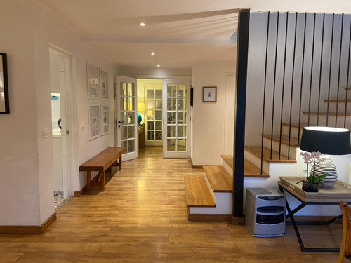 Venta Casa NOSP 4D en suite Walk-in cl&oacute;set 4B 2E 1B Rotonda Atenas - Las Condes