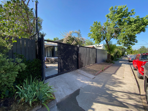 Venta Casa N 3D 2B 2E 1B Juan XXIII - Vitacura