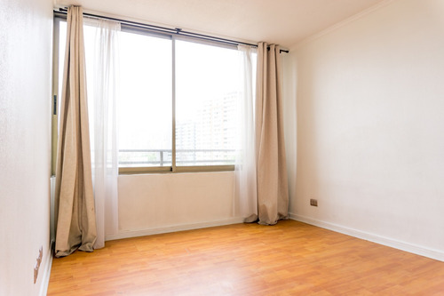 Venta Departamento P 2D en suite 2B 1E 1B Metro Monse&ntilde;or Eyzaguirre - &Ntilde;u&ntilde;oa