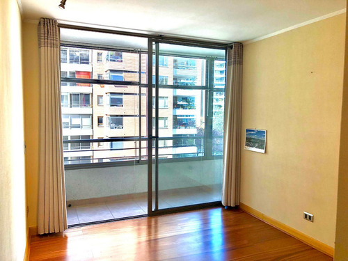 Arriendo Departamento NP 4D en suite Walk-in cl&oacute;set 4B 2E 1B Metro Manquehue - Apumanque - Las Condes