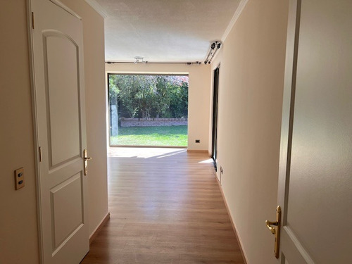 Arriendo Casa NO 6D en suite Walk-in cl&oacute;set 6B 6E 2B San Carlos de Apoquindo - Las Condes