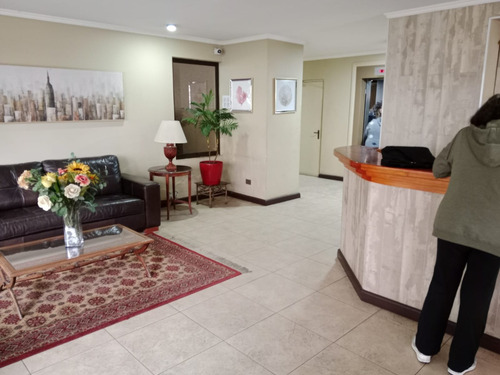 Arriendo Departamento NP 2D 1B 1E Metro Escuela Militar - Las Condes