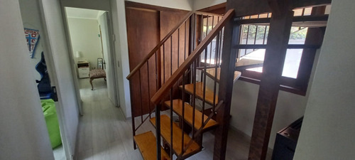 Arriendo Casa 5D en suite Walk-in cl&oacute;set 4B 3E 1B Carlos Ossand&oacute;n - La Reina