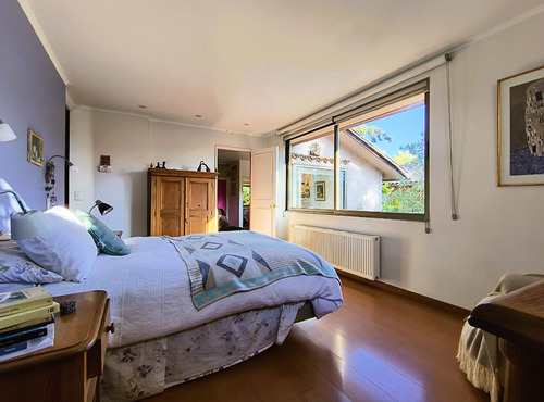 Venta Casa NP 5D en suite Walk-in cl&oacute;set 4B 2E La Dehesa - Lo Barnechea