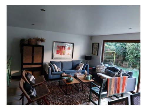 Venta Casa NO 4D en suite Walk-in cl&oacute;set 4B 2E 1B Estadio Manquehue - Vitacura