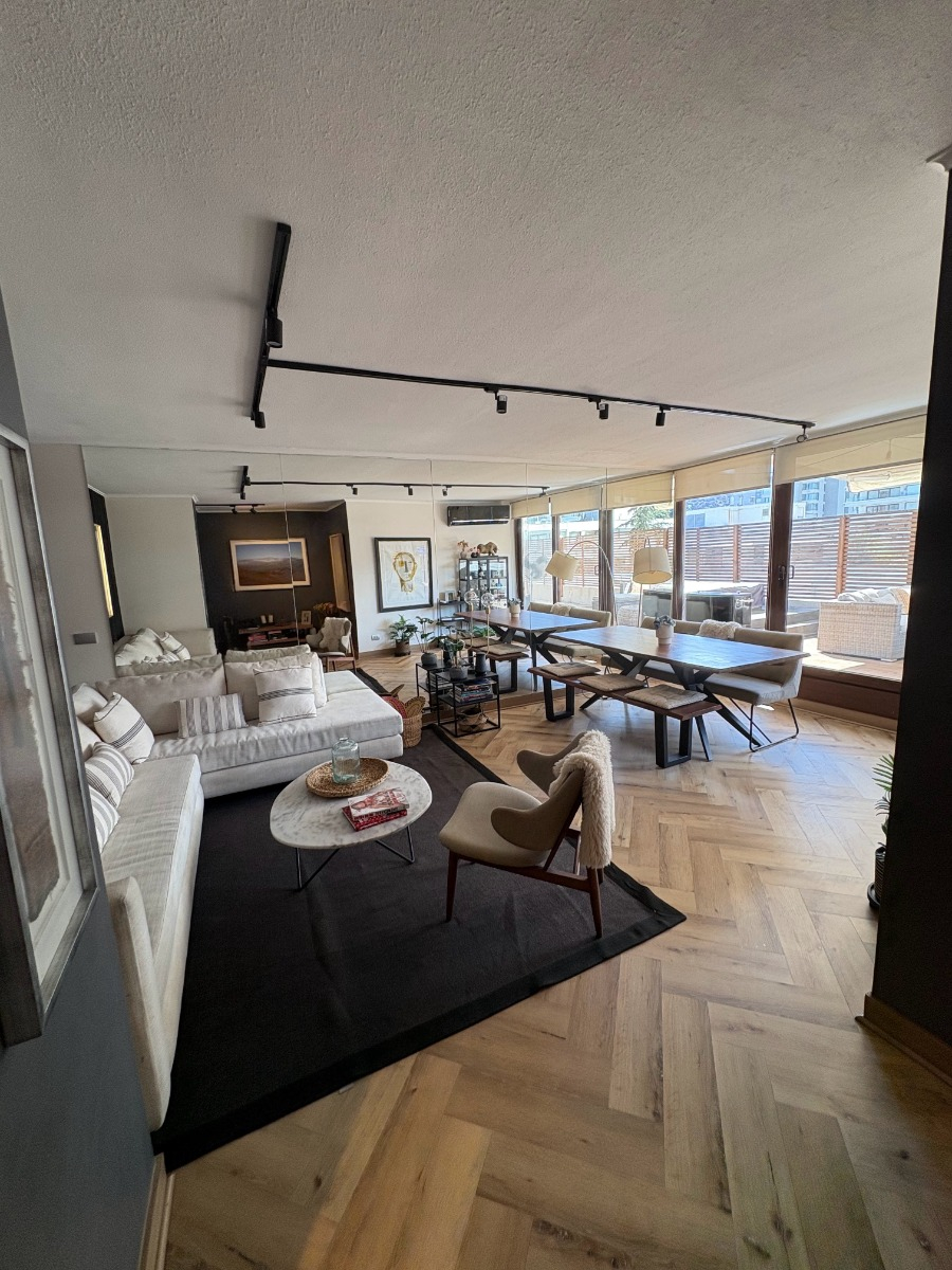 Venta Departamento NO 3D en suite Walk-in cl&oacute;set 3B 2E 1Bd Tabancura - Vitacura