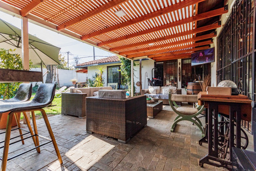 Venta Casa NO 5D en suite Walk-in cl&oacute;set 4B 4E 1B La Reina Alta - La Reina