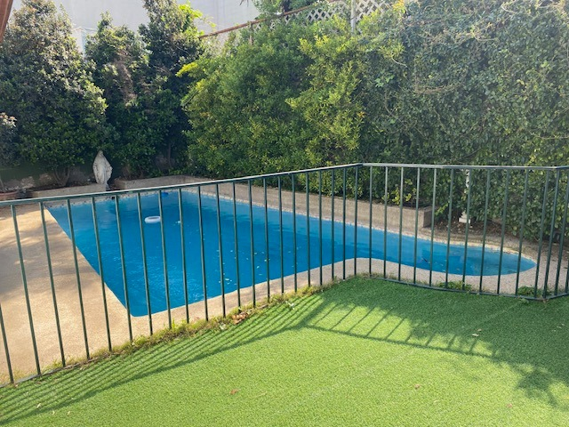 Venta Casa NO 6D en suite Walk-in cl&oacute;set 5B 4E 2Bd Jard&iacute;n Del Este - Vitacura