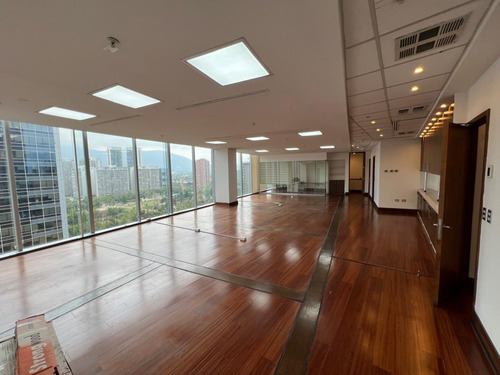 Arriendo Oficina NP 3B 5E Nueva Las Condes - Las Condes
