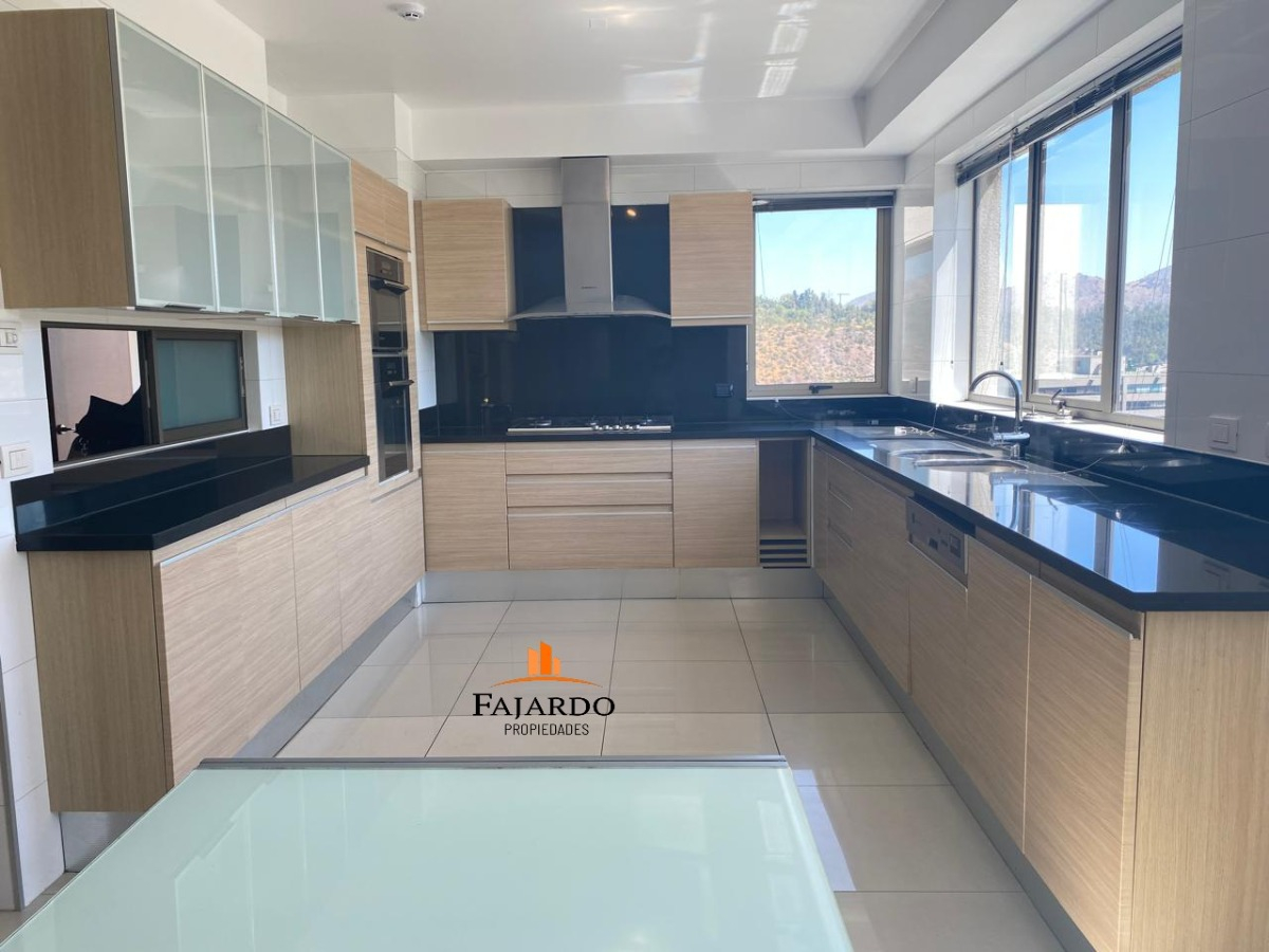 Arriendo Departamento NOSP 4D en suite Walk-in cl&oacute;set 5B 5E 4Bd Barrio El Golf - Las Condes