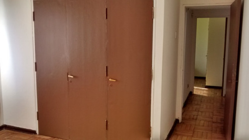 Venta Departamento 2D 1B Metro Monse&ntilde;or Eyzaguirre - &Ntilde;u&ntilde;oa