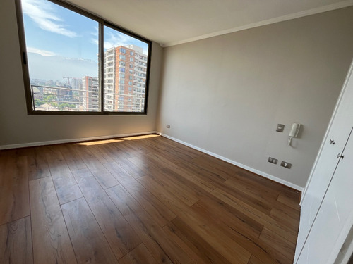 Venta Departamento O 2D en suite 2B 1E 1B Metro Monse&ntilde;or Eyzaguirre - &Ntilde;u&ntilde;oa