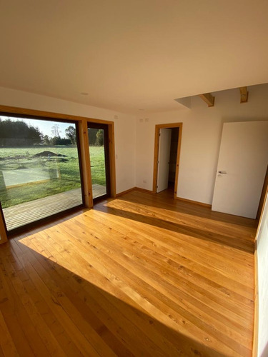 Venta Casa N 4D 2B 1E  - Puerto Varas