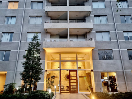 Arriendo Departamento NO 2D en suite Walk-in cl&oacute;set 2B 1E 1B Estadio Nacional - &Ntilde;u&ntilde;oa