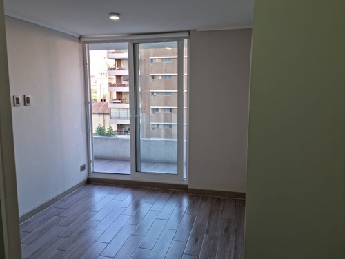Venta Departamento O 1D en suite Walk-in cl&oacute;set 1B 1E 1B Metro Irarr&aacute;zaval - &Ntilde;u&ntilde;oa