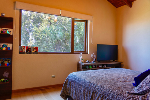 Venta Casa SO 6D en suite Walk-in cl&oacute;set 5B 4E 1B Los Dominicos - Las Condes