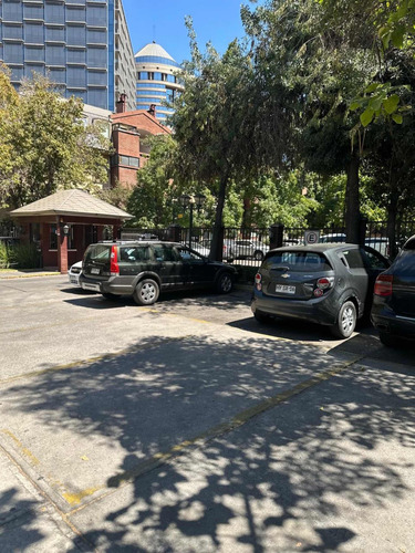 Arriendo Departamento 3D 2B Parque Arauco - Las Condes