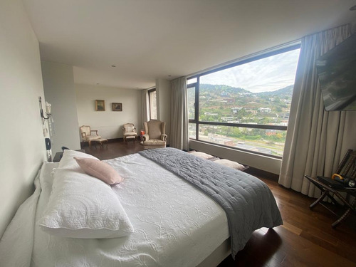 Venta Departamento N 3D en suite Walk-in cl&oacute;set 3B 3E 1B Los Trapenses - Lo Barnechea