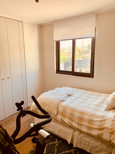 Venta Casa NP 4D en suite Walk-in cl&oacute;set 4B 2E Chicureo - Colina