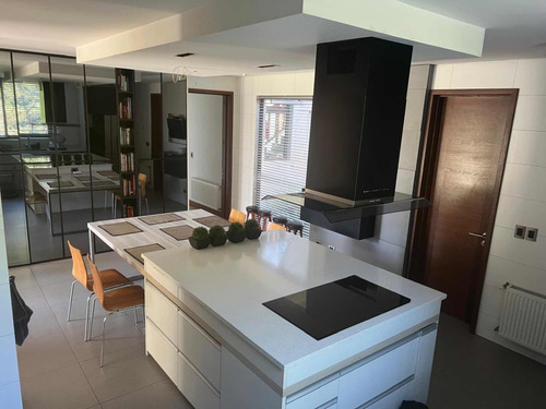 Arriendo Casa 5D 6B 6E 1B Chicureo - Colina