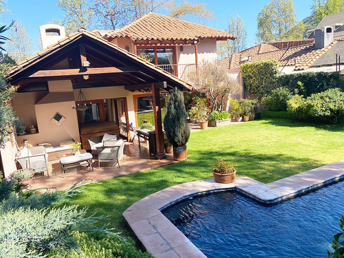 Venta Casa NO 4D en suite Walk-in cl&oacute;set 3B 2E 1B La Dehesa - Lo Barnechea