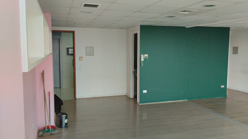 Arriendo Oficina P 1B 1E Metro Manquehue - Apumanque - Las Condes