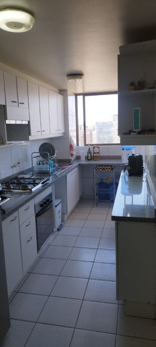 Arriendo Departamento N 3D en suite Walk-in cl&oacute;set 3B 1E 1B Metro Escuela Militar - Las Condes