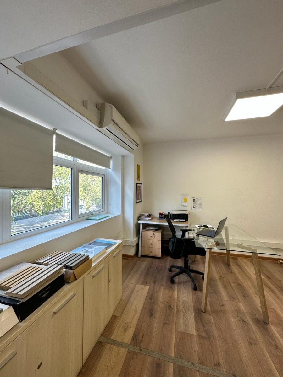 Arriendo Oficina NP 3B 2E 1Bd Los Leones - Providencia