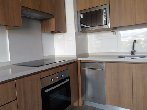 Arriendo Departamento N 2D en suite Walk-in cl&oacute;set 2B 1E 1B Los Dominicos - Las Condes