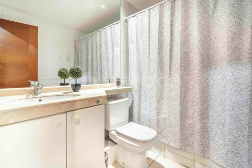 Venta Departamento SO 3D en suite Walk-in cl&oacute;set 3B 1E 1B Parque Arauco - Las Condes