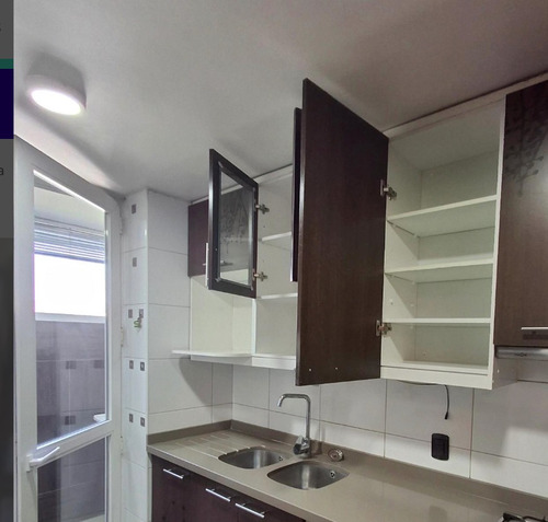 Arriendo Departamento O 2D en suite Walk-in cl&oacute;set 2B 1E 1B Los Leones - Providencia