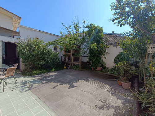 Arriendo Casa N 5D 4B 2E 2B Metro Bilbao - Providencia