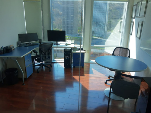 Arriendo Oficina NO 3B 3E 1B Pedro de Valdivia - Providencia